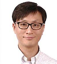 Kang, Sung Woo